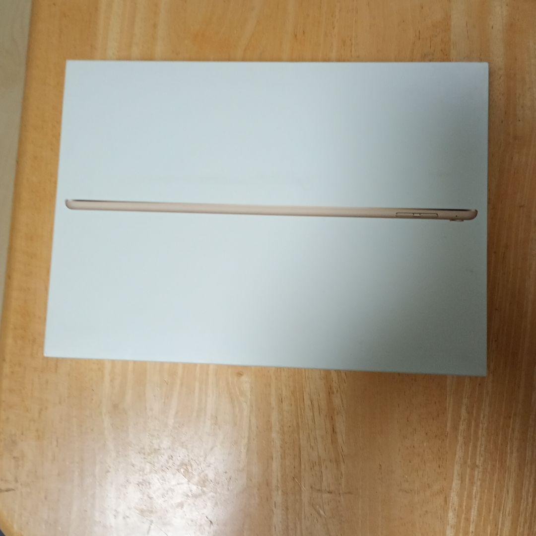 Apple iPad Pro 9.7インチ　32GB ゴールド 充電器,箱付き