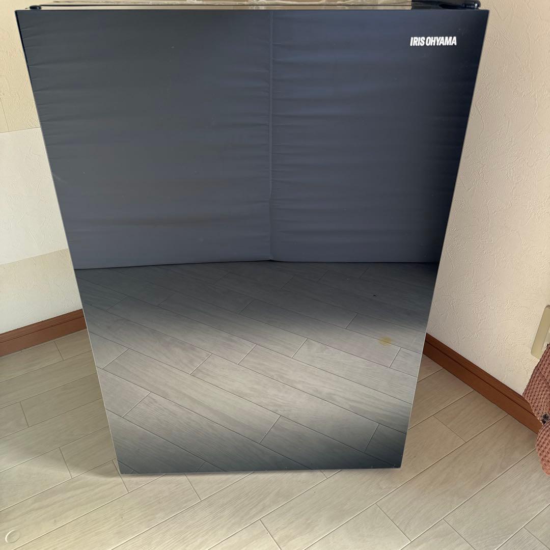 IRIS OHYAMA 冷凍庫　85L KUGD-9B-B ガラス扉