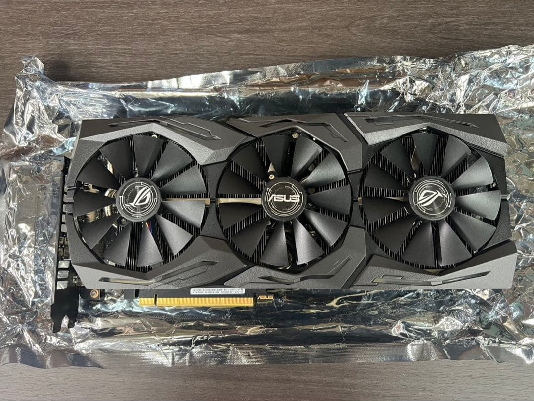 ASUS ROG RTX 2060 Super グラフィックボード