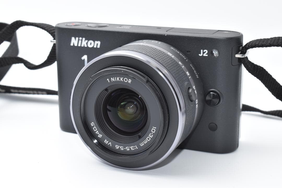 【美品】Nikon 1 J2 ブラック 10-30mmレンズキット