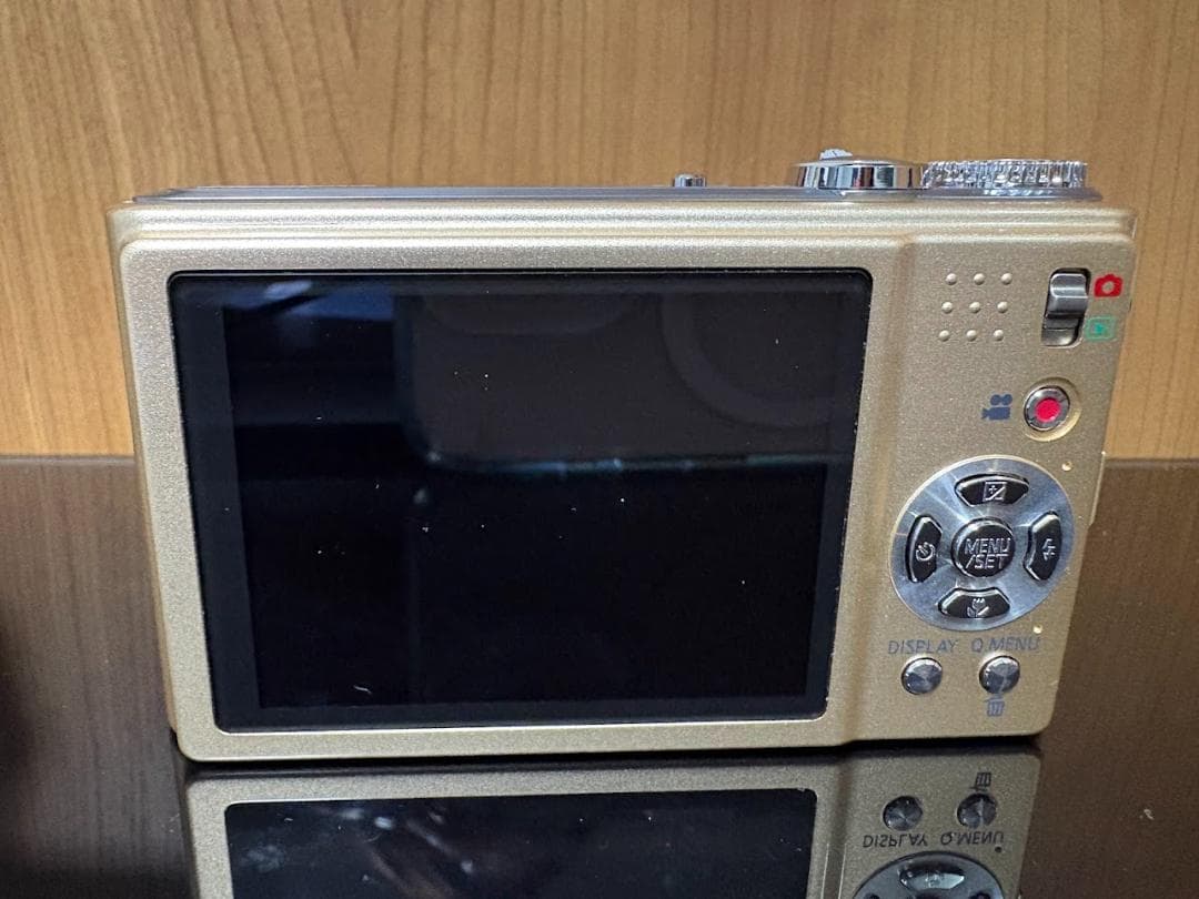 ■ 美品 ■ パナソニック　Panasonic LUMIX DMC-ZX3