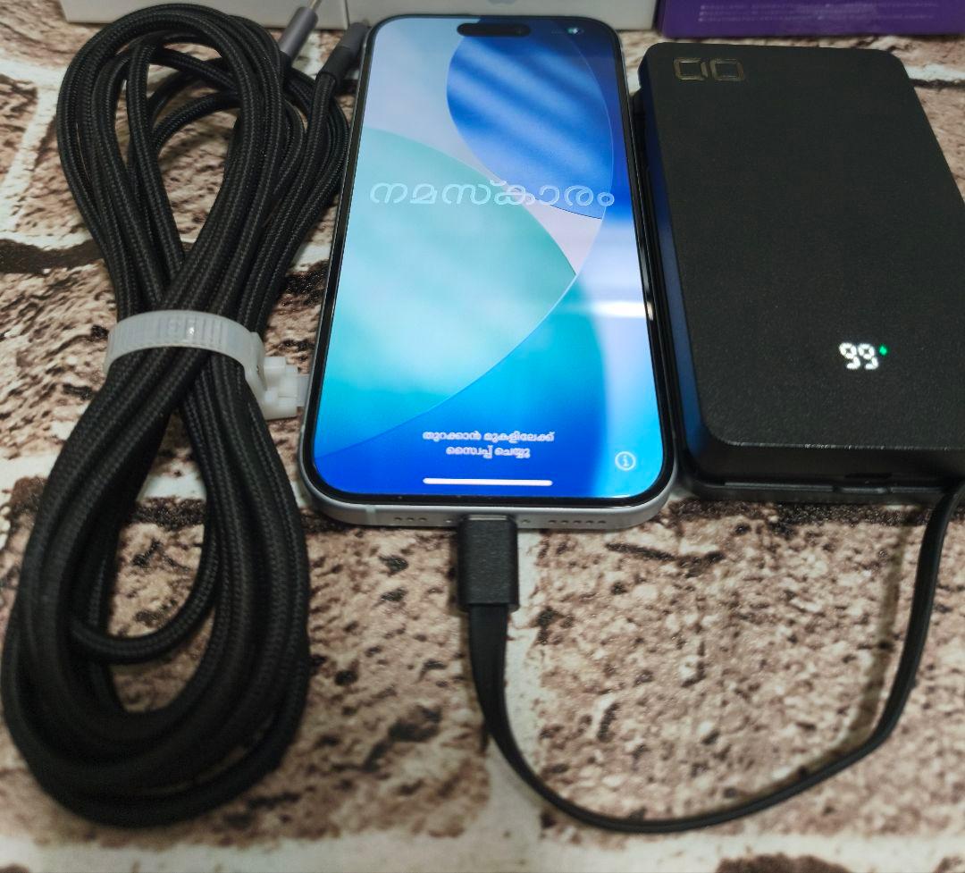 ​iPhone15 ブルー 128GB 美品【総額2万超おまけ付】