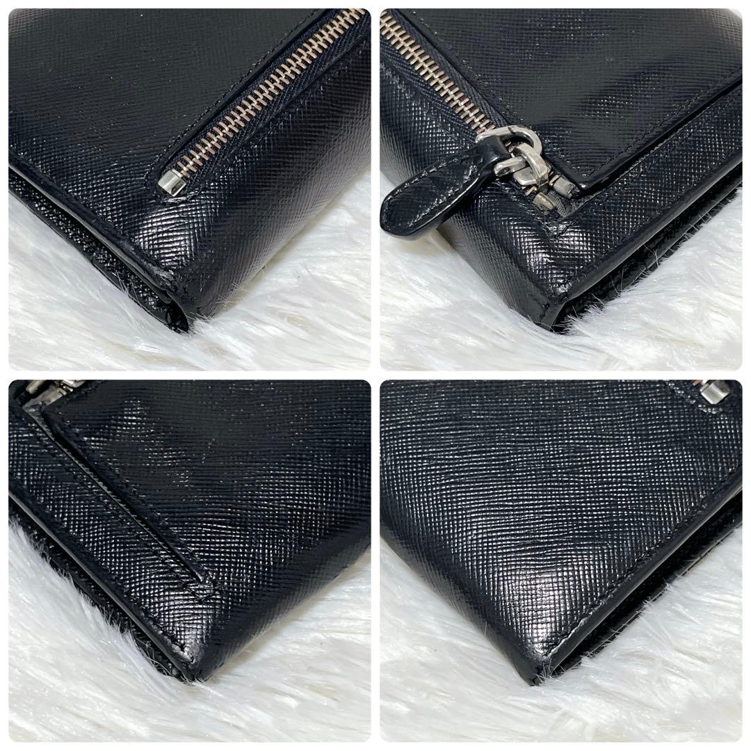 良品✨プラダ 2つ折り長財布 サイフィアーノレザー 三角プレート トライアングル