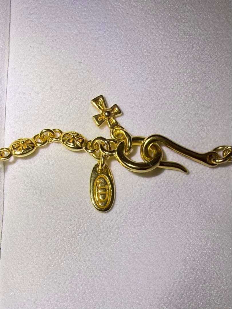 ジャスティンデイビス　TINY CROSS ゴールドフィニッシュ ネックレス