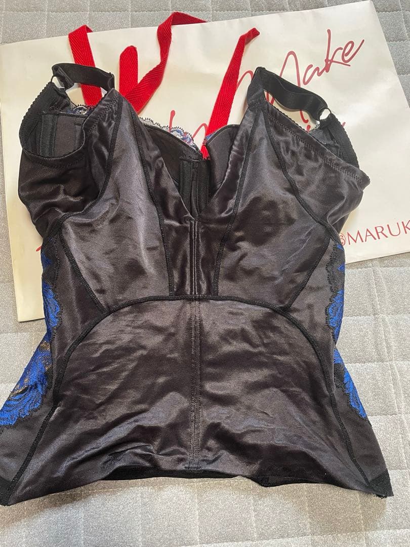 今だけ、お値下げ中マルコ　カービシャス