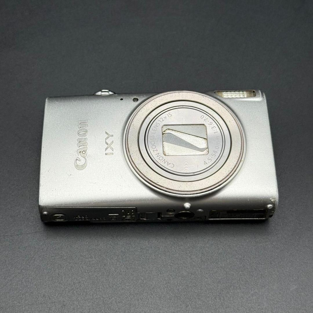 【ジャンク品】 Canon IXY 650 シルバー　本体　③