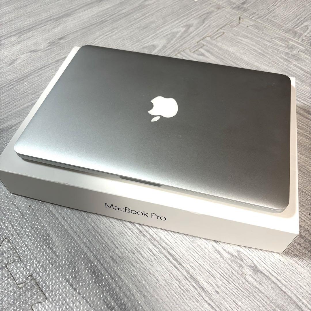 Apple MacBook Pro 13 inchシルバー 本体【箱・付属品付】