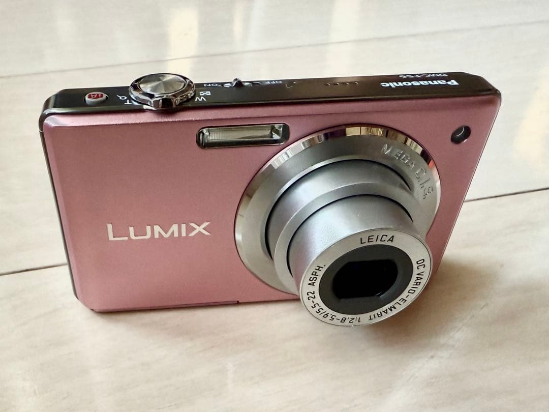 【とっく】LUMIX DMC-FS6 810万画素 超薄型21.2mm