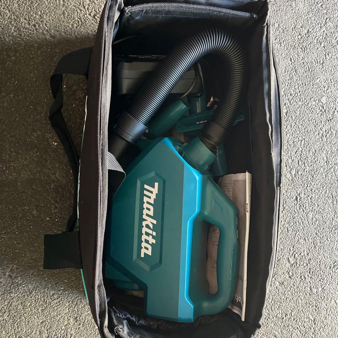 Makita CL106FD 掃除機