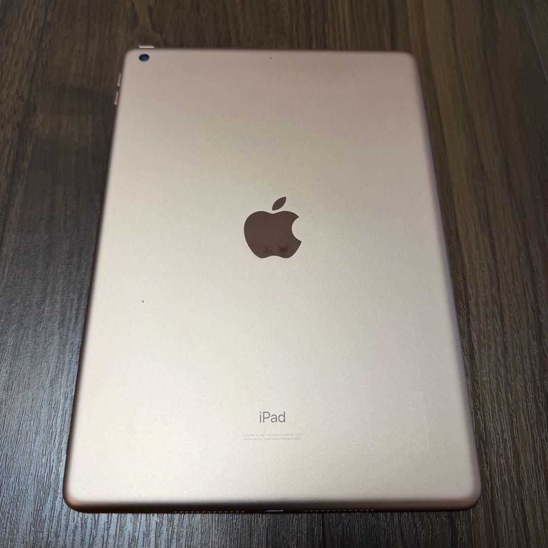 Apple iPad 第8世代 128GB ゴールド 本体