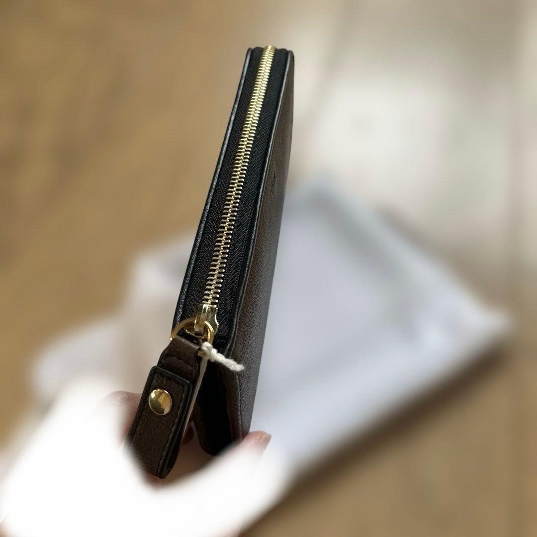 クロエ　レディース　長財布　ファスナー