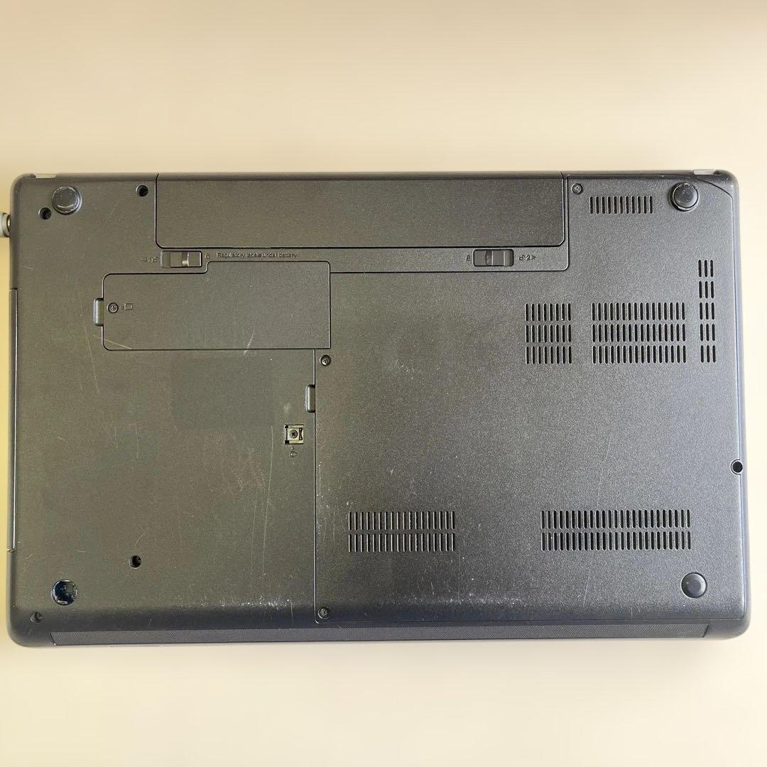 ☆訳有格安XP☆レノボ15.6大画面ノートPC☆ピーチスキン☆トラックポイント☆