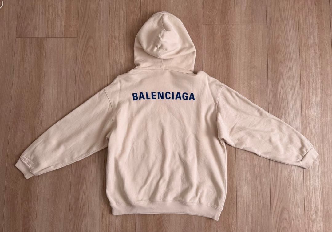 【最終値下げ】BALENCIAGA ホワイト パーカー