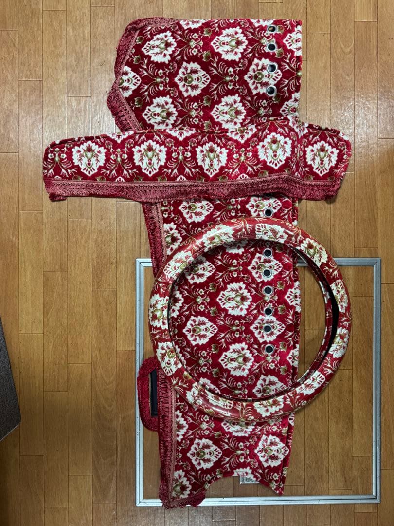 G*.様 いすゞGIGA 金華山ダッシュマット•ハンドルカバー（ビニール付）　新