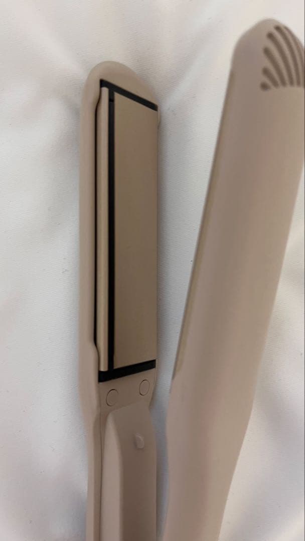 ニュアンスヘアアレンジ［クレイツ］ヘアアイロン