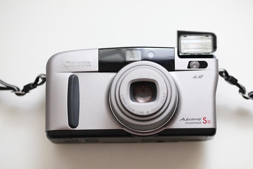 Canon Autoboy S II フィルムカメラ　Q875