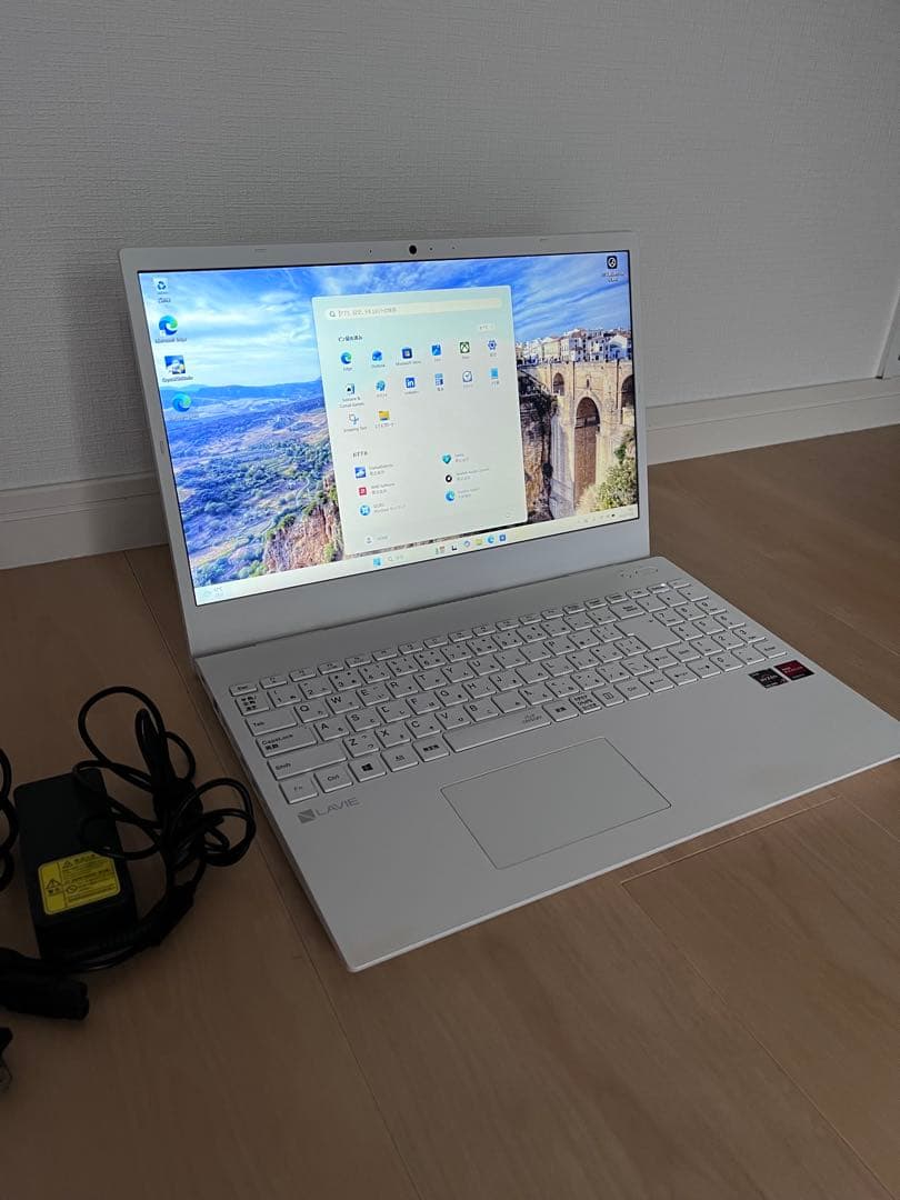 NEC LAVIE N15 Ryzen 7 4700U オフィス付き ホワイト