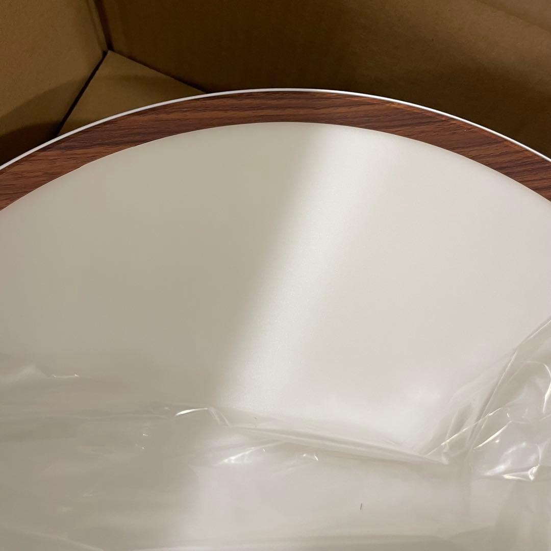 新品未使用　8畳用 アートワークスタジオ グロー4000 シーリングライト