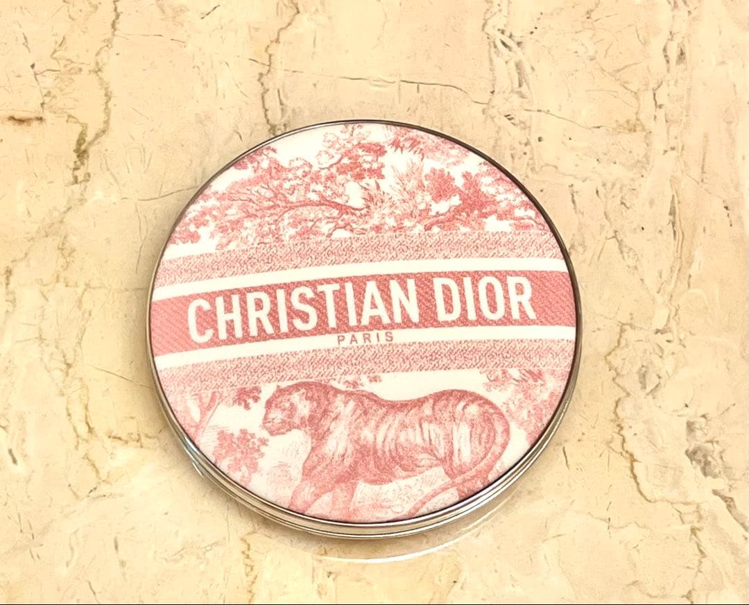 <新品・未使用>ディオールスキン フォーエヴァー ヌード ブロンズ グロウ