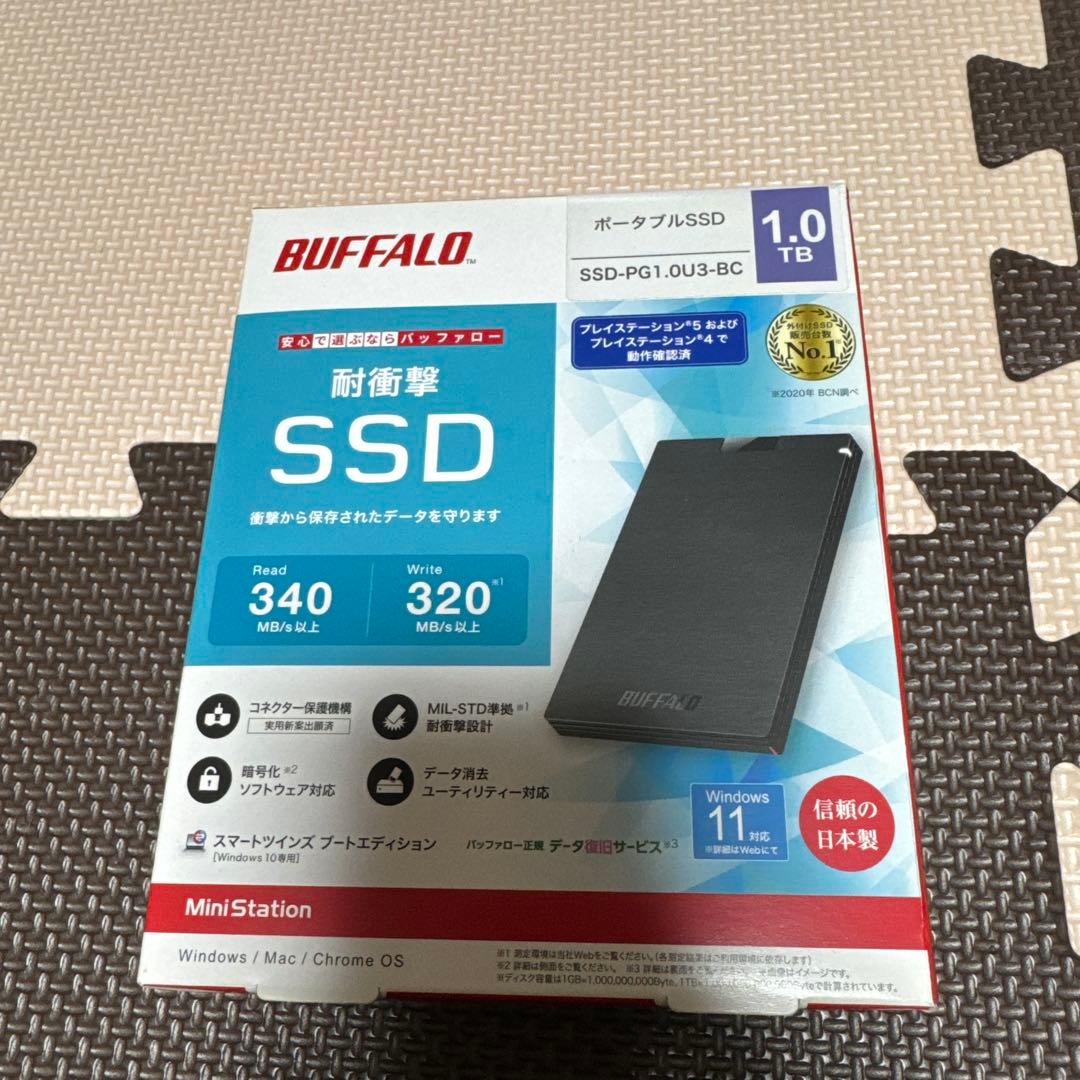 【新品未開封】BUFFALO 1TB 外付けSSD SSD-PG01U3-BC