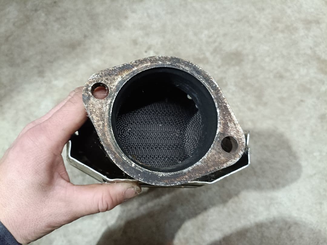 HKS メタル触媒 シルビア 180用