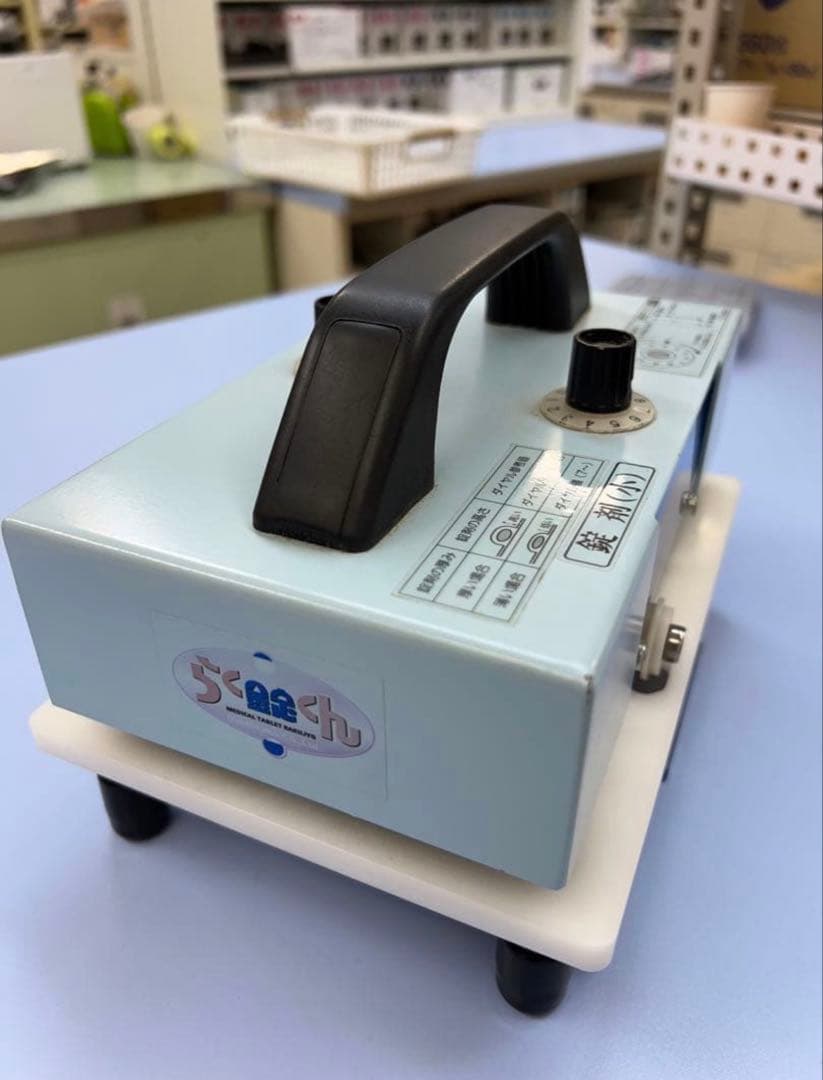 らく錠くん　ケースに割れ有り