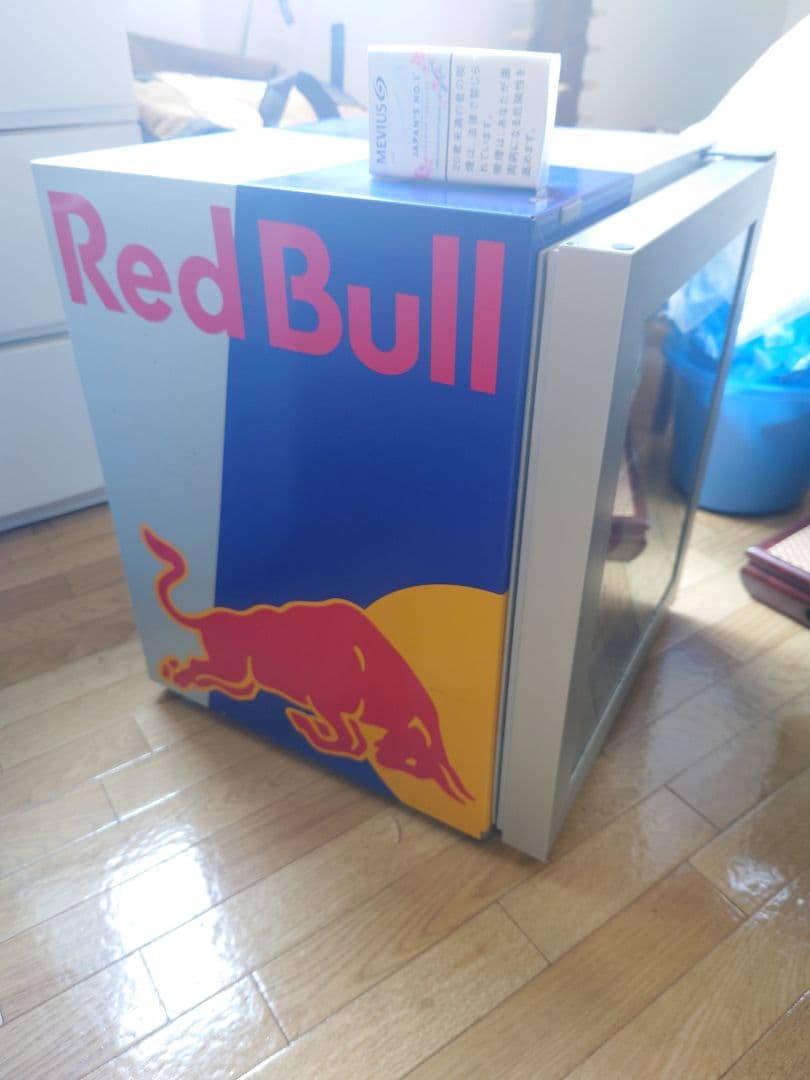 ト*。様 再出品！！ Red Bull 冷温庫 コンパクト ガラス扉