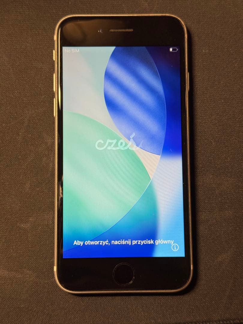 スマートフォン本体 iPhone SE2