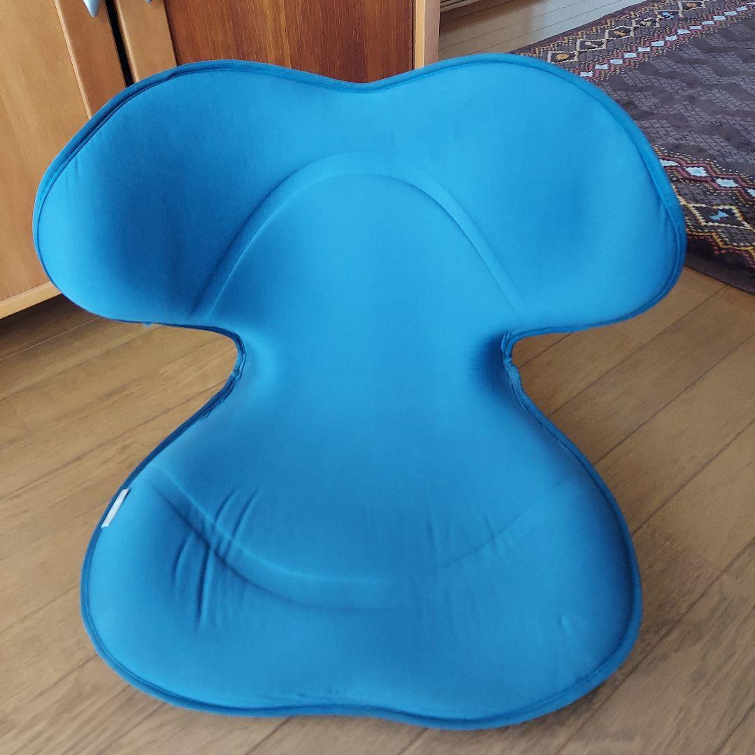 MTG styleSMART 姿勢矯正クッション