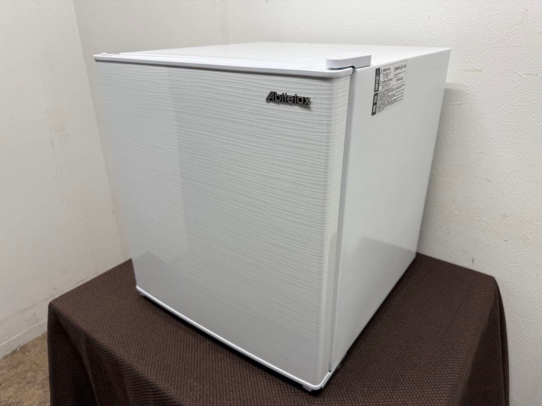 美品　アビテラックス　冷蔵庫　４５L　右開き　２０２２年製　AR-45KS