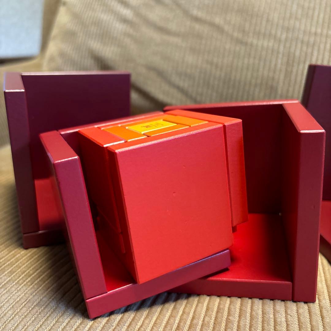 naef Cella red ネフ セラ 積み木 ネフスピール