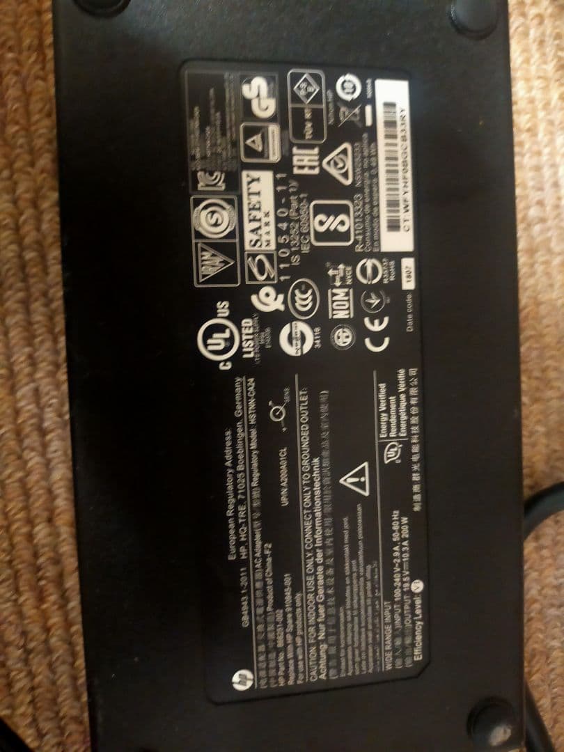 HP Z2 Mini G3 ワークステーション