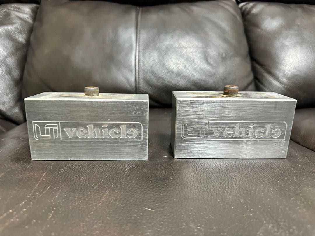 ハイエース200系　ユーアイビークル　70㎜ダウンブロックキット　オマケ付き