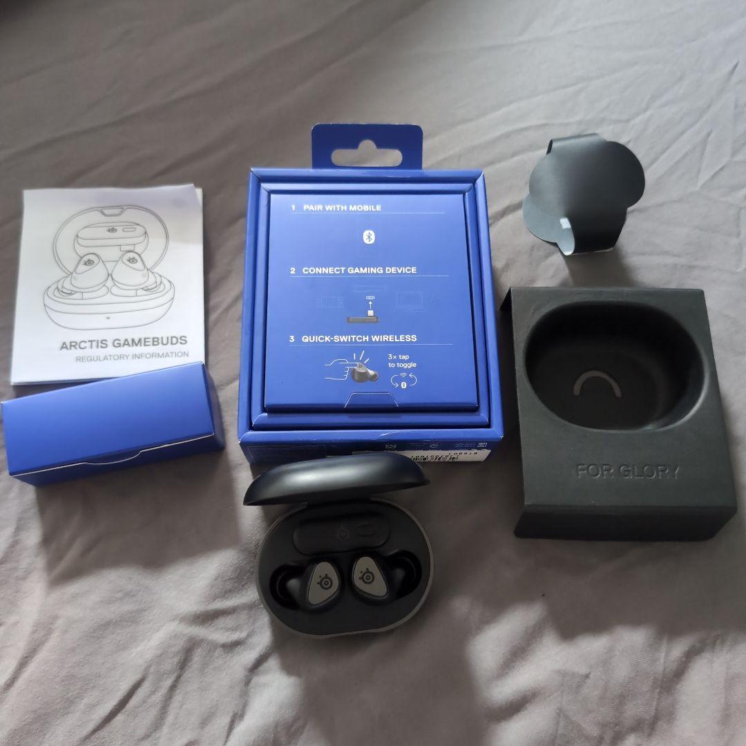 イヤホン SteelSeries Arctis GameBuds