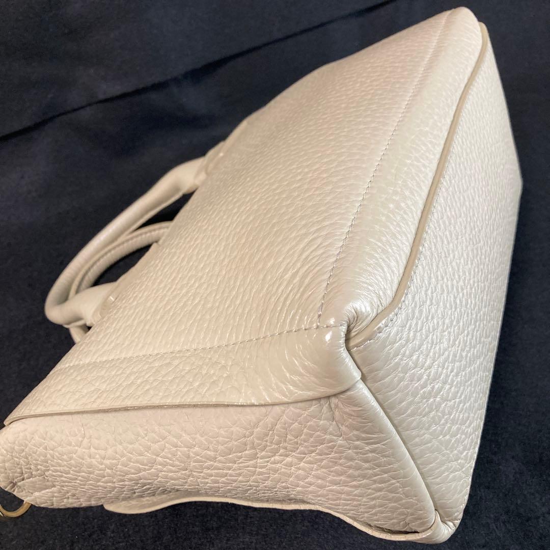 美品　フルラ　カプリッチョS 2wayバッグ　シボ革　グレージュ　イタリア製