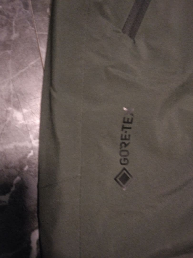 新品 OAKLEY GORE-TEX スノーボードパンツ　スキーパンツ　XXL