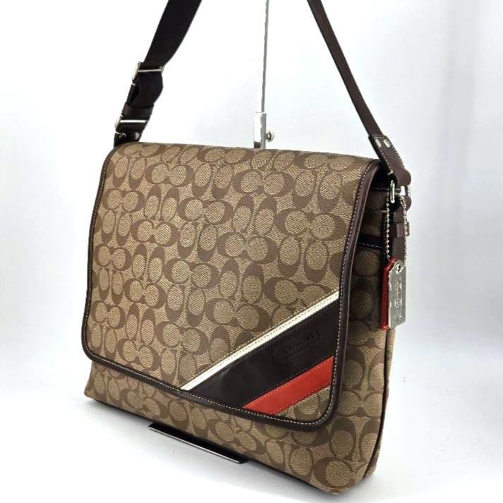極美品　COACH 　コーチ　メッセンジャーバッグ　ショルダーバッグ　ヘリテージ
