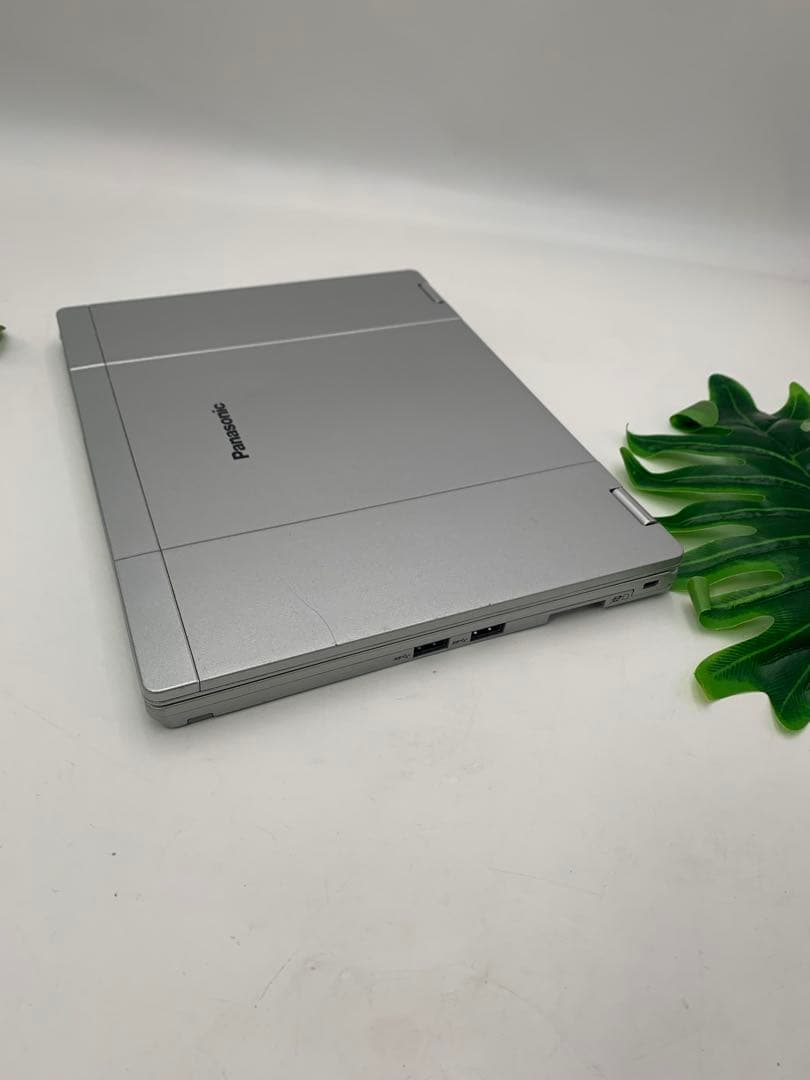 Panasonic CF-QV9 [Core i5 10310Uメモリ16GB