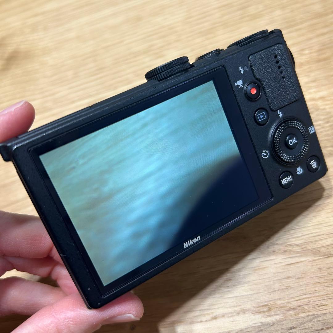 Nikon COOLPIX P330 デジタルカメラ ブラック