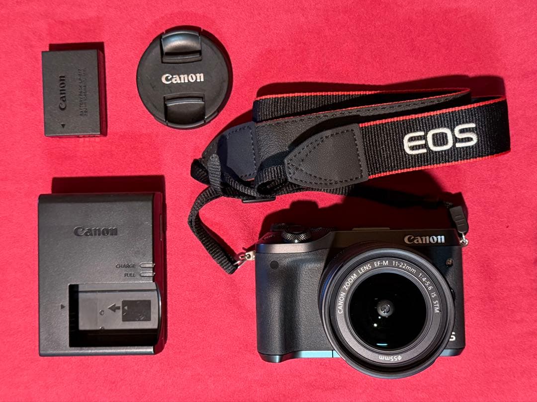 Canon EOS M6 + ズーム11-22mm+単焦点 EF-M 22mm