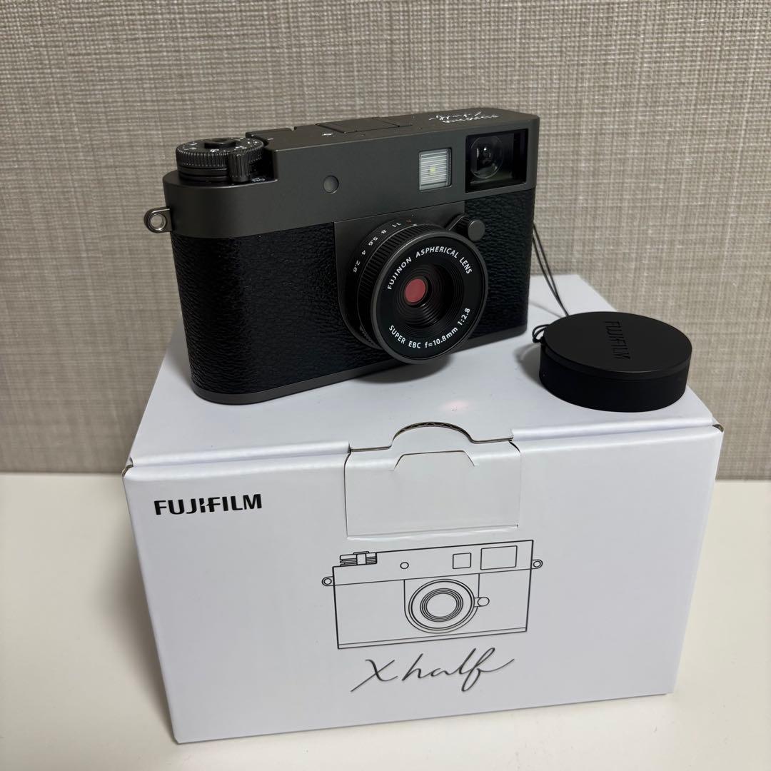 Fujifilm X half デジタルカメラ チャコールシルバー