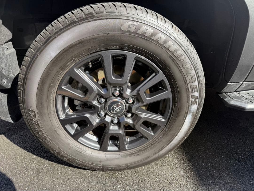 【専用】ランクル250純正　265/65-18