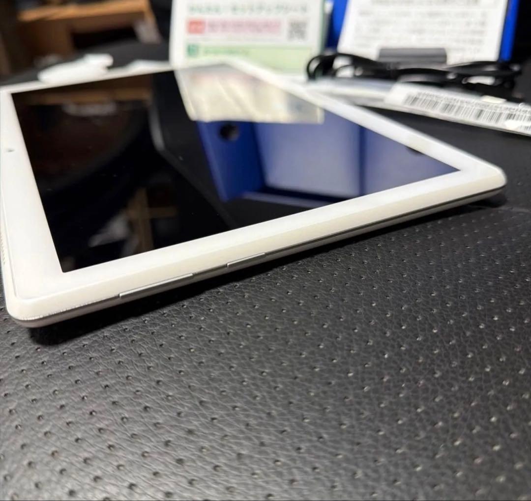 NEC LAVIE Tab E TE710/KAW 10.1 タブレット