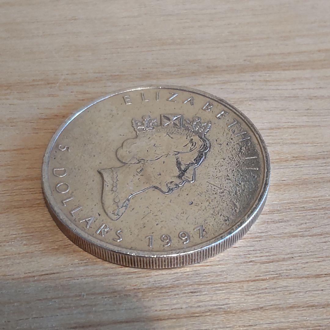 メイプルリーフ ５ドル銀貨　純銀 1オンス　1997年 カナダ