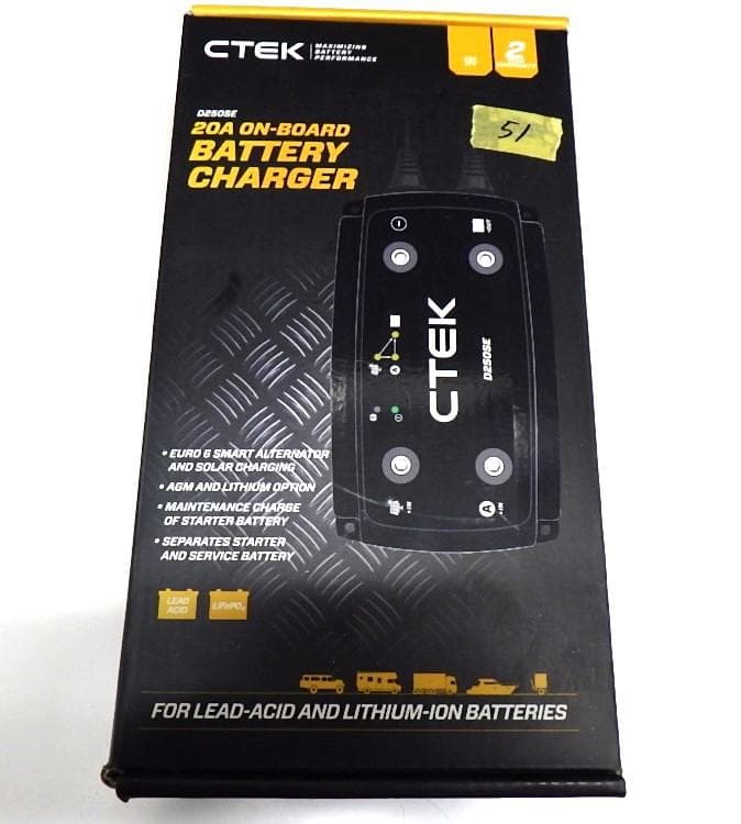 CTEK 走行充電器　D250SE+SMARTPASS120S セット