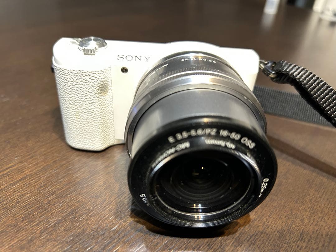 SONY α 5100 ミラーレス一眼カメラ