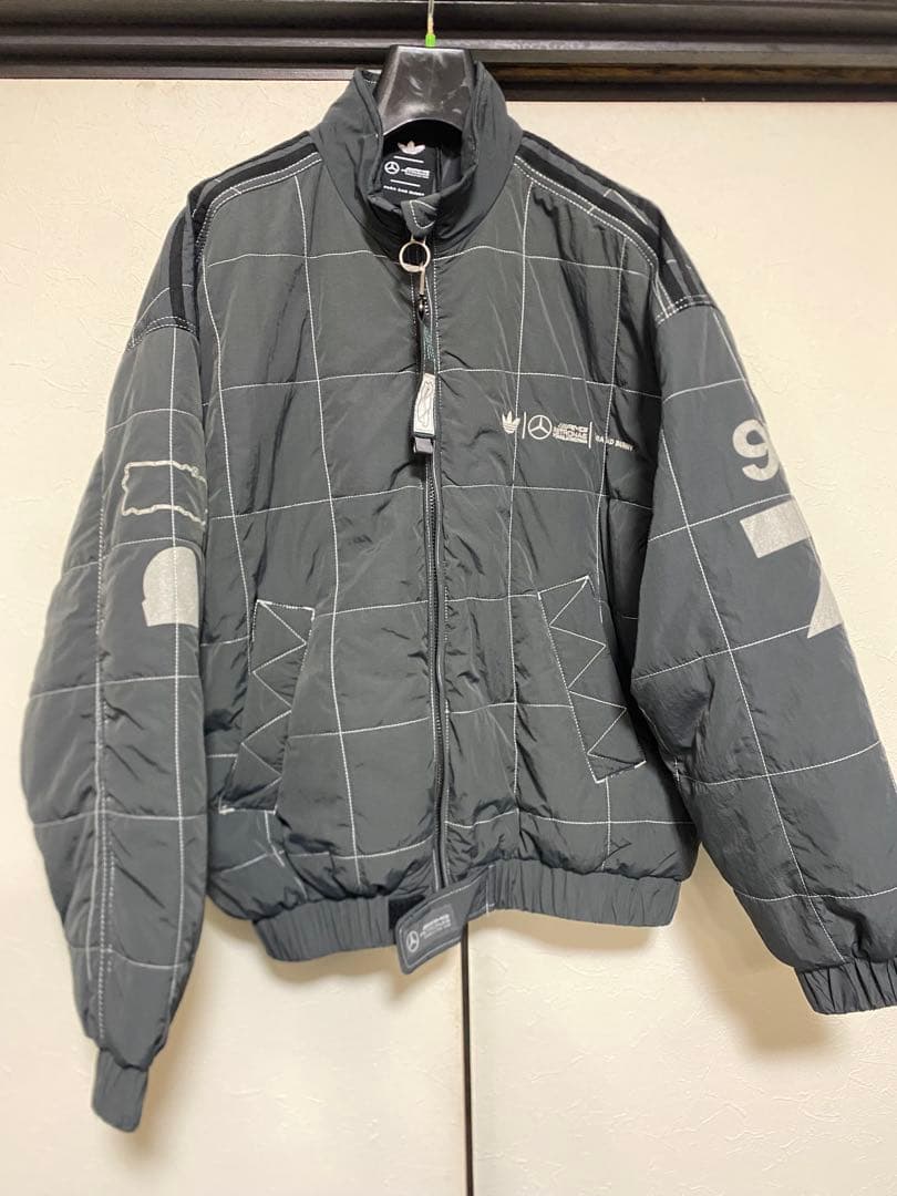 adidas × Bad Bunny × Mercedes FW25 ジャケット