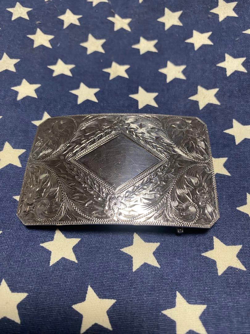 シルバー製エンボスバックル 約8.5cm x 6cm(サンセットトレイル)