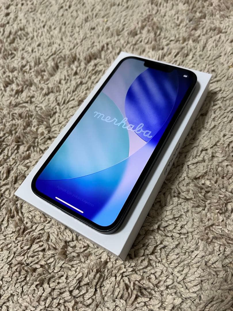 【美品】 iPhone16e 128GB 本体 ホワイト カバー2個付き