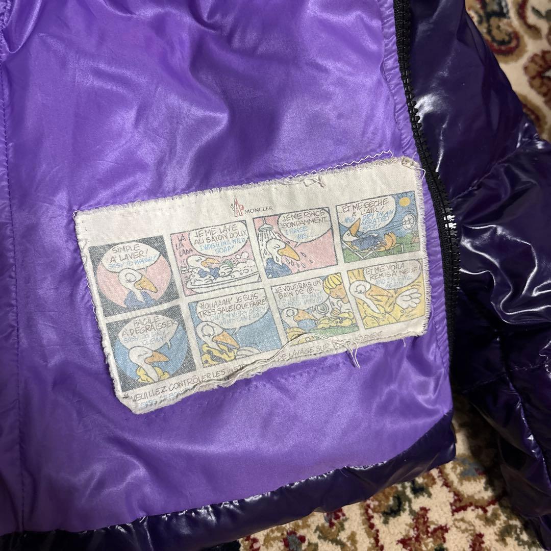MONCLER フード付きダウンジャケット 紫